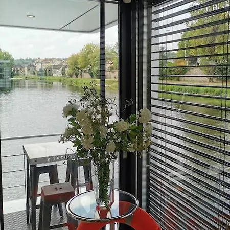 Sejour Insolite Au Fil De L'eau Otel *